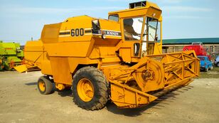 SAMPO 600 cosechadora de cereales