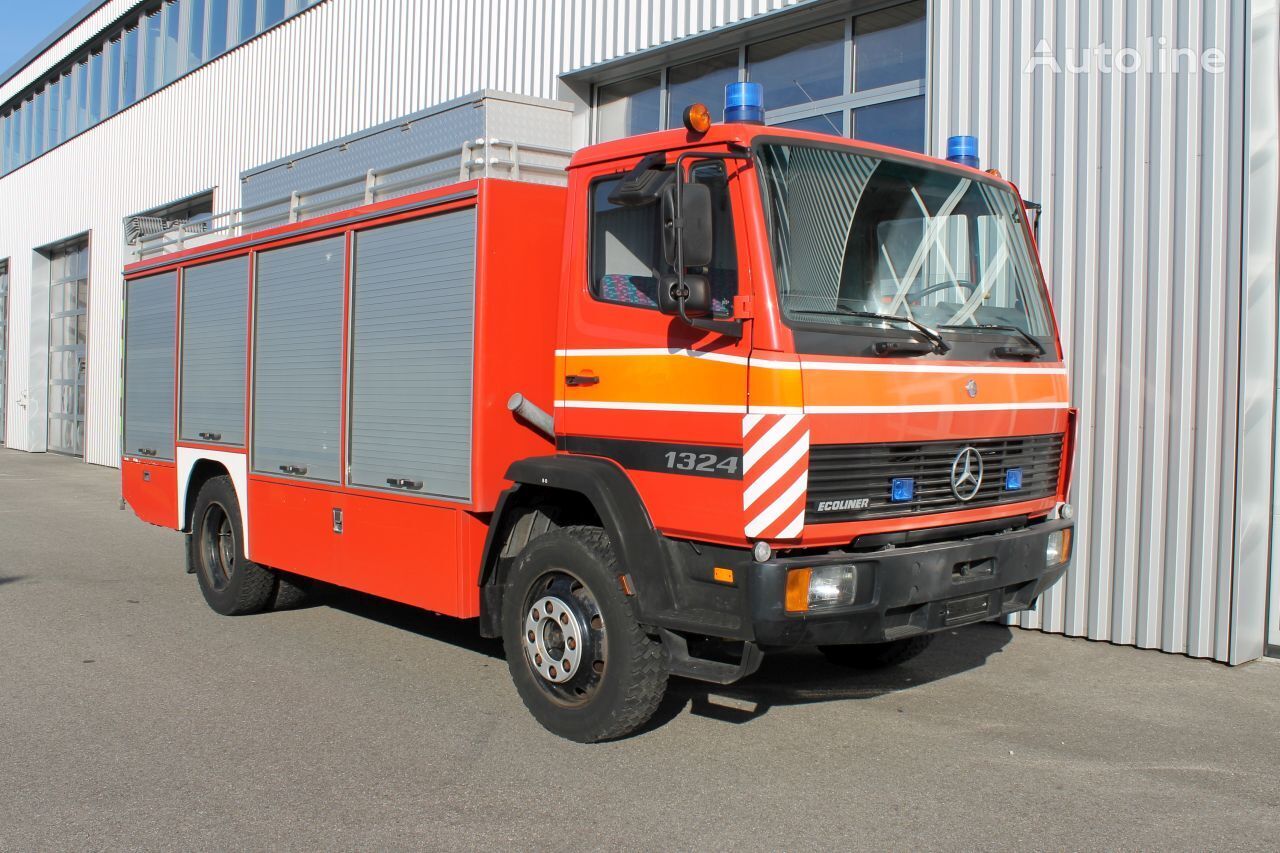 Mercedes-Benz 1324 camión de bomberos