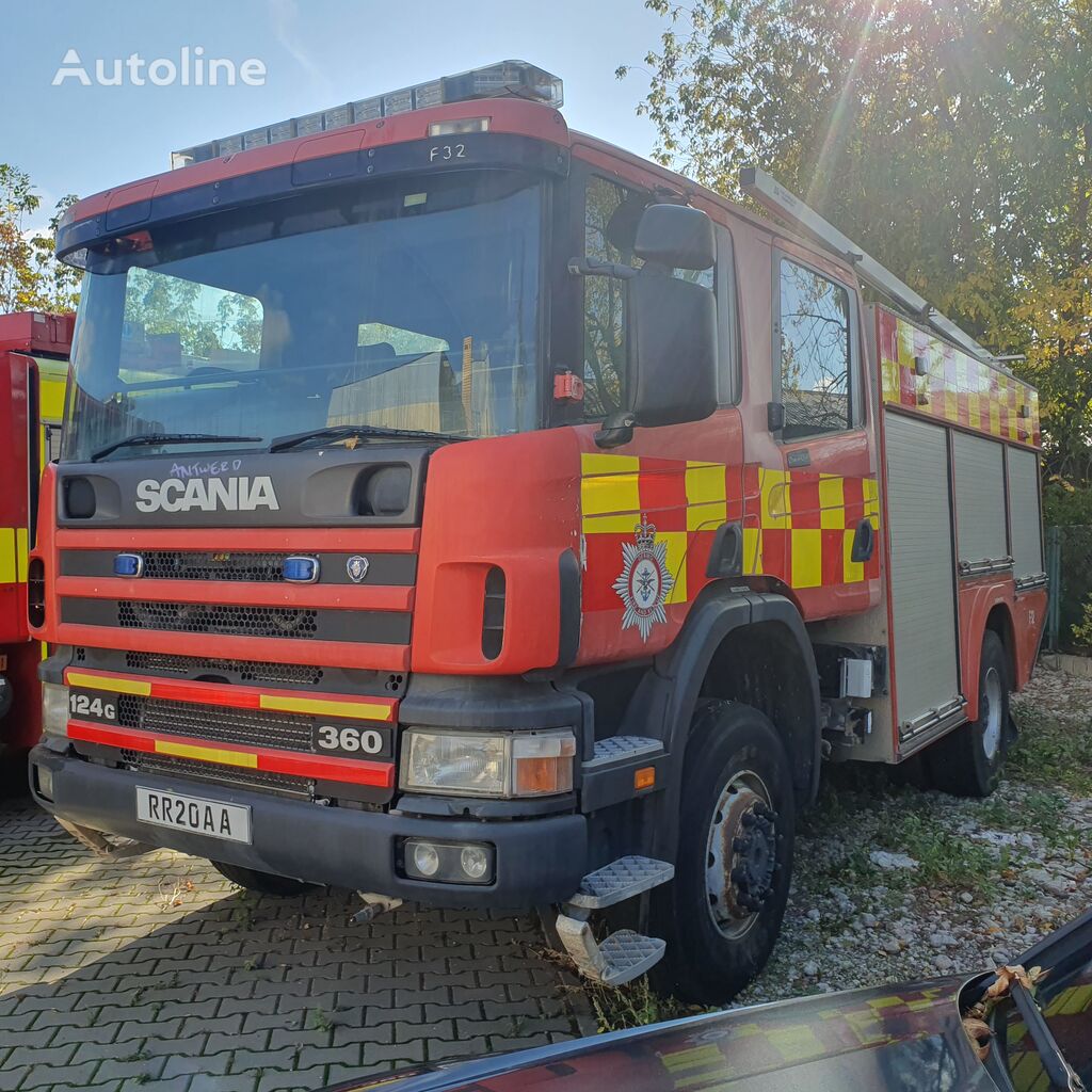 Scania 124C. 4*4- RHD, water tank 2400l,  camión de bomberos