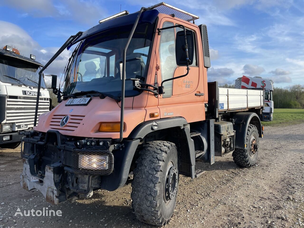 Mercedes-Benz Unimog U400  máquina comunitaria universal