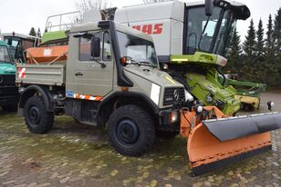 Mercedes-Benz Unimog U90 máquina comunitaria universal