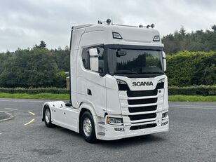 Scania 660s Highline 4x2  tractora nueva